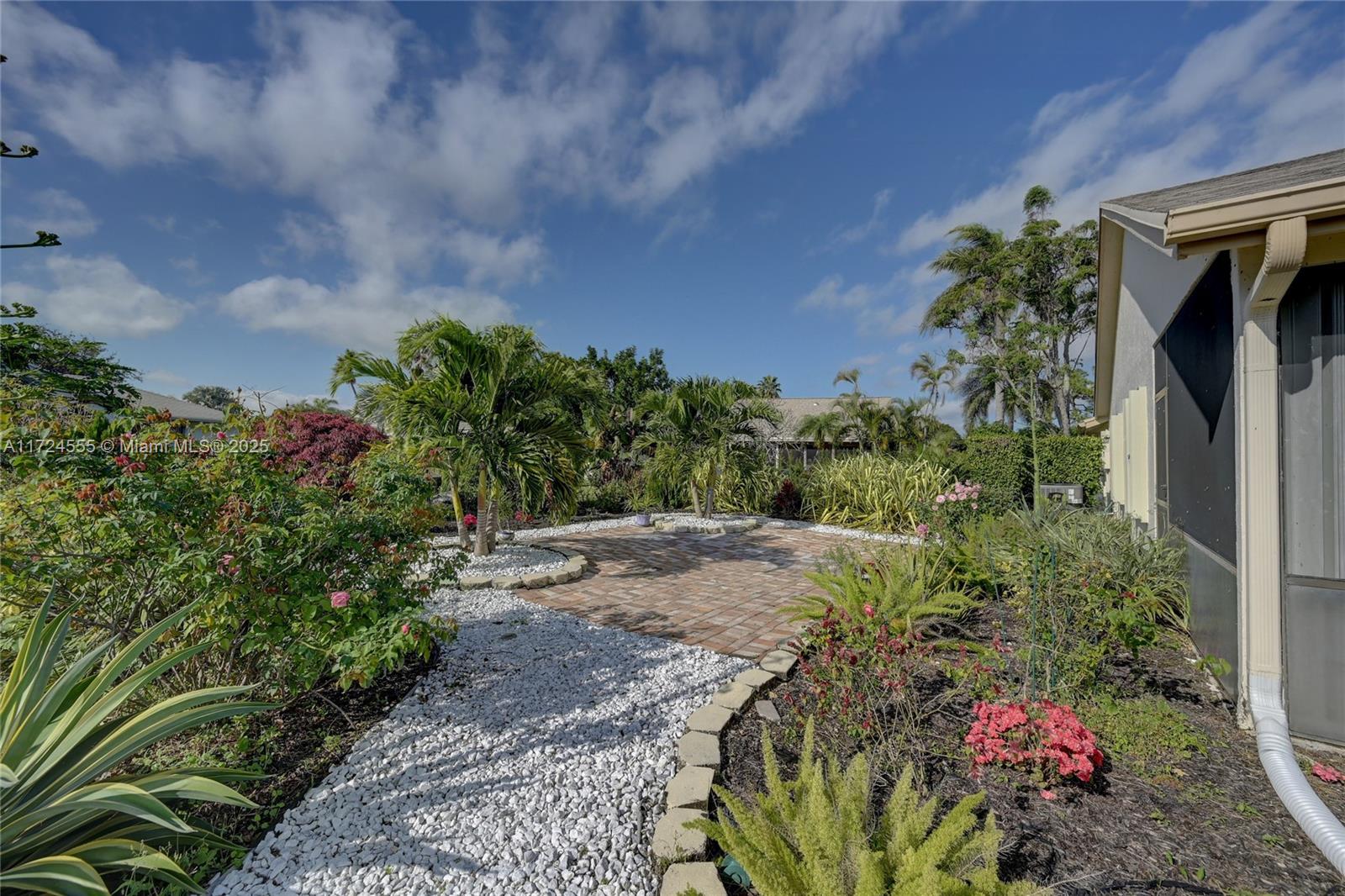 RAINBERRY BAY ESTATES - Residential