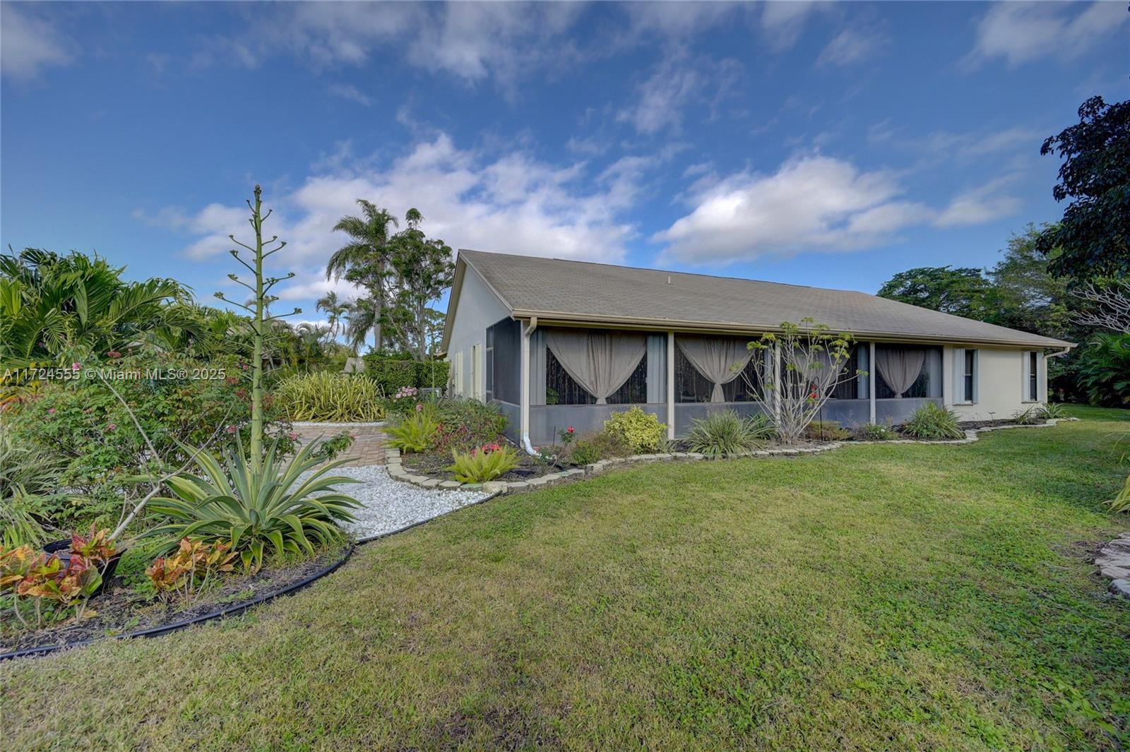 RAINBERRY BAY ESTATES - Residential