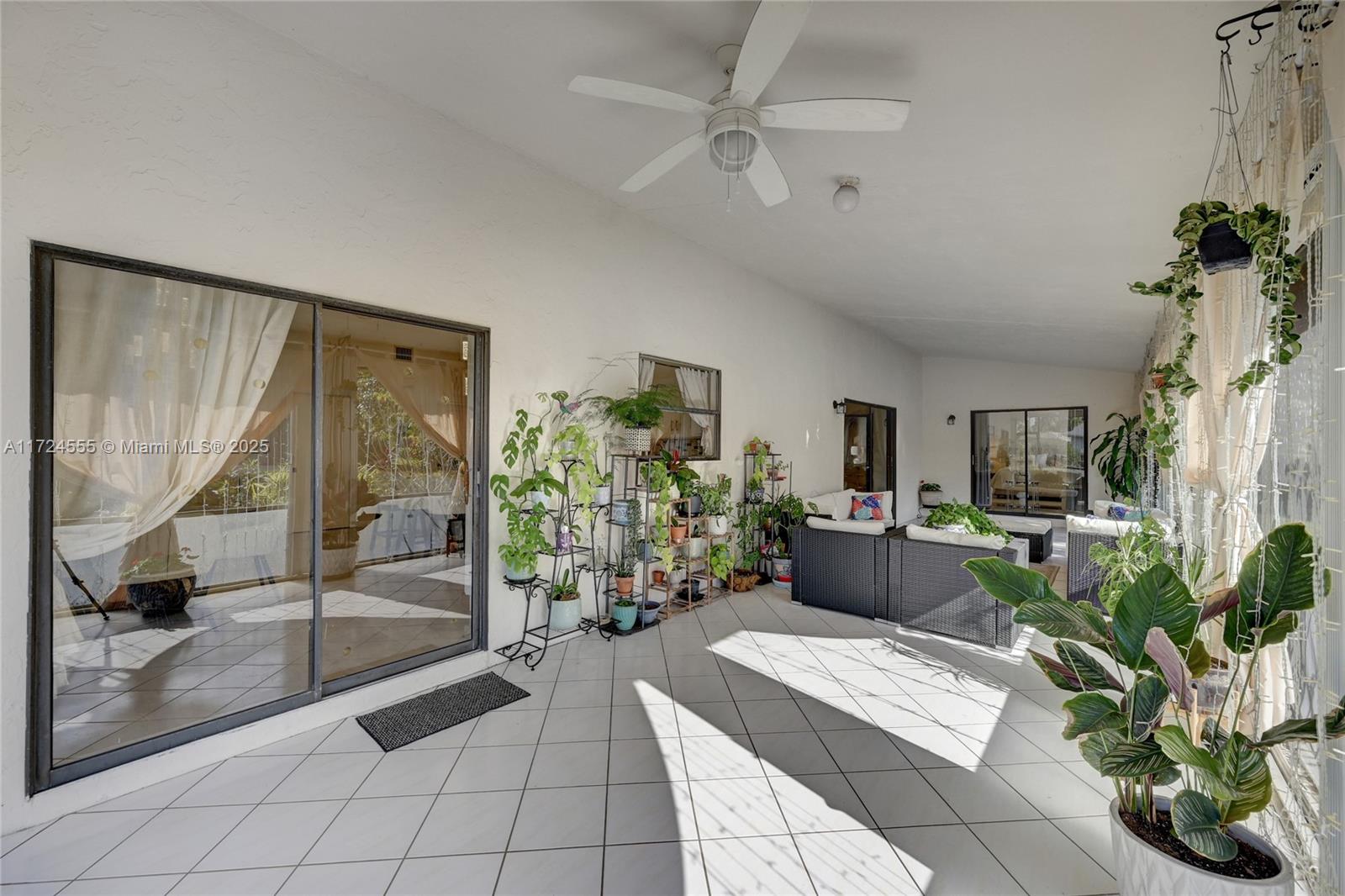 RAINBERRY BAY ESTATES - Residential