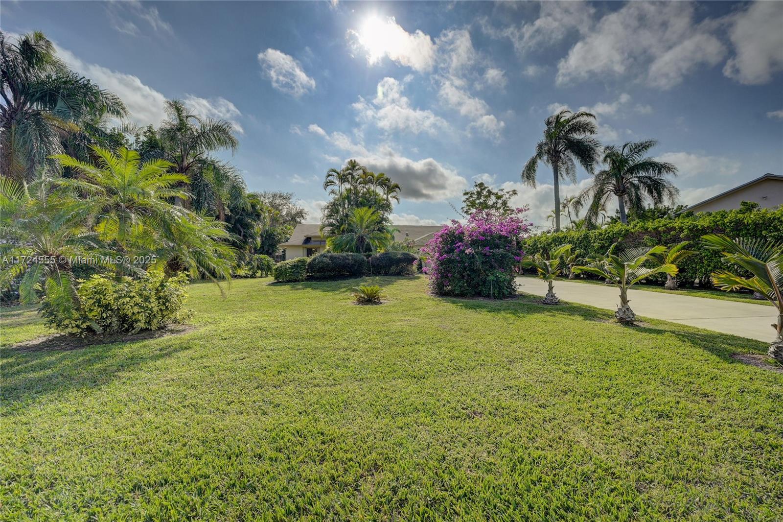 RAINBERRY BAY ESTATES - Residential