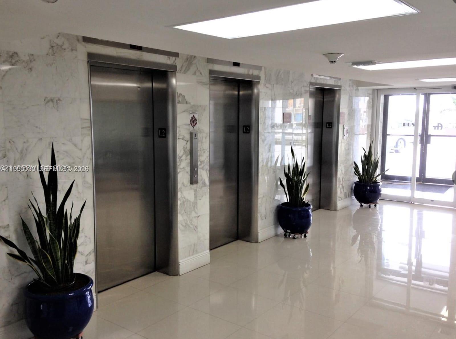 ALLINGTON TOWERS CONDO - Residential Lease