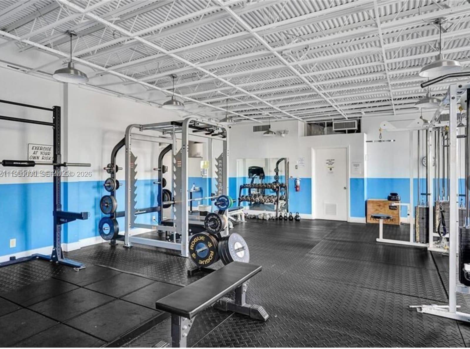 ALLINGTON TOWERS CONDO - Residential Lease