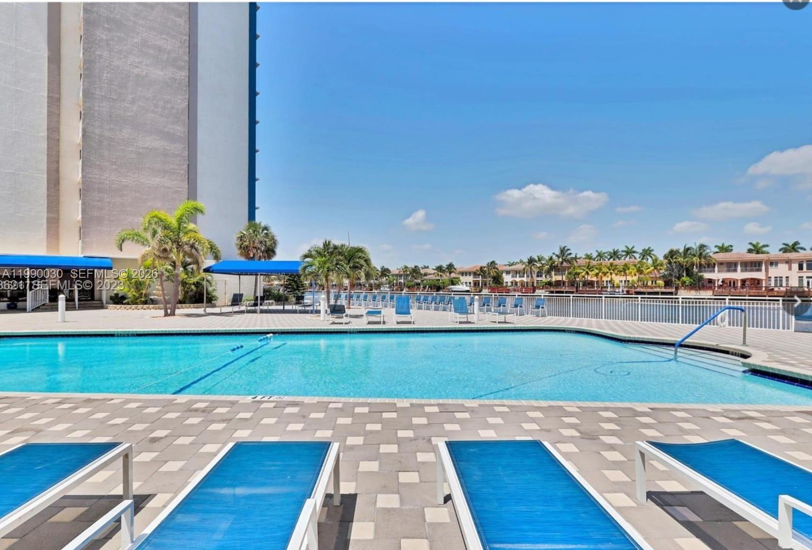 ALLINGTON TOWERS CONDO - Residential Lease