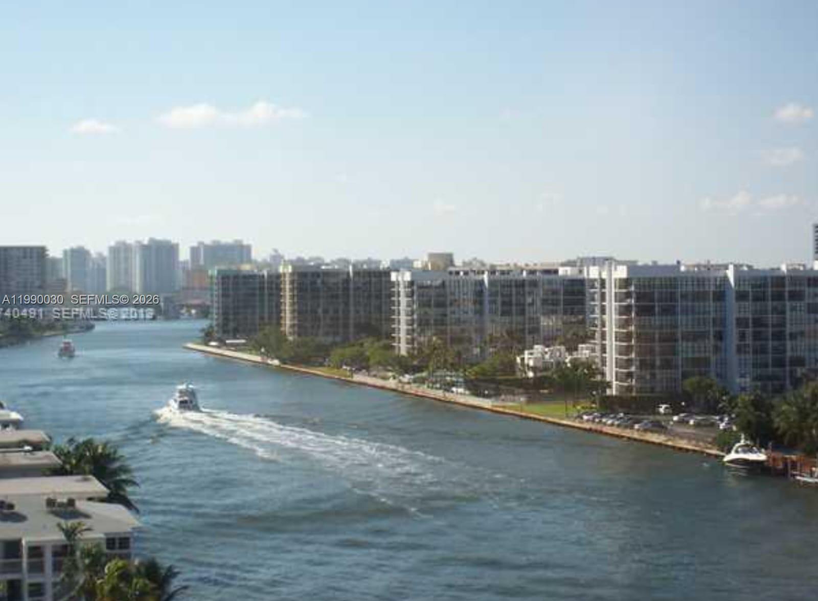 ALLINGTON TOWERS CONDO - Residential Lease