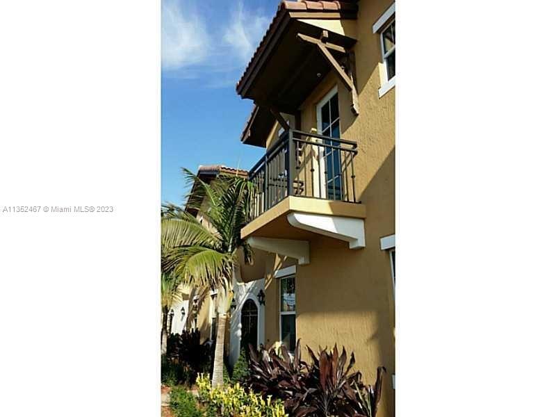 MEADOW PINES - Residential