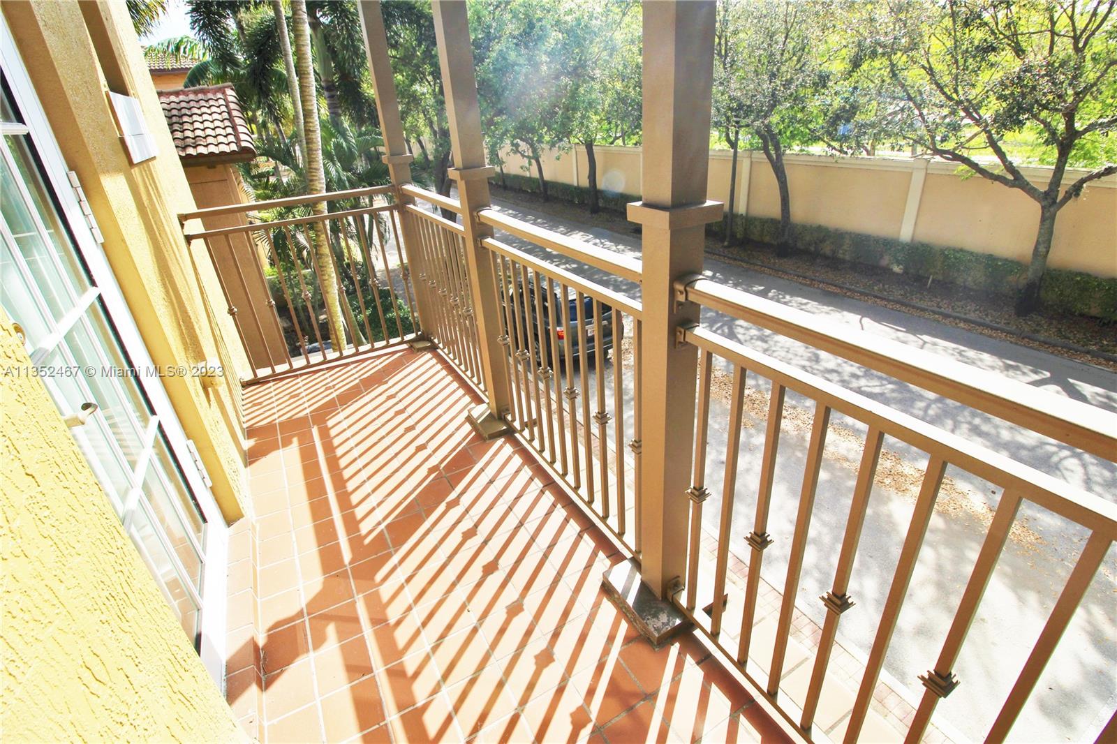 MEADOW PINES - Residential