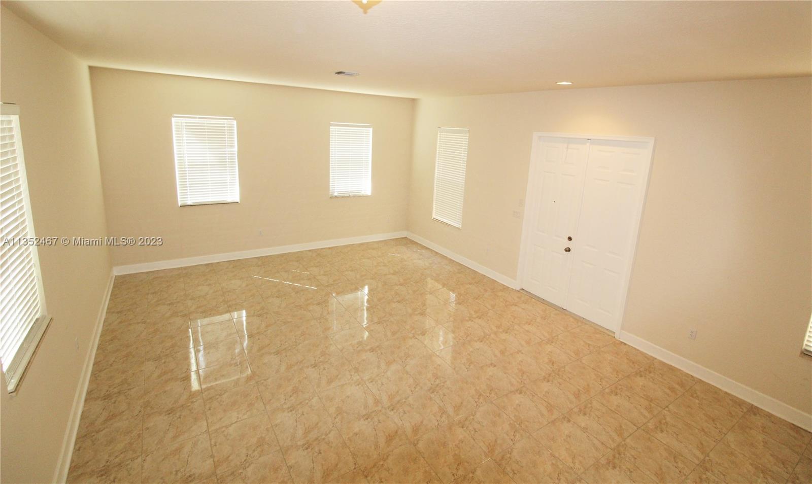 MEADOW PINES - Residential