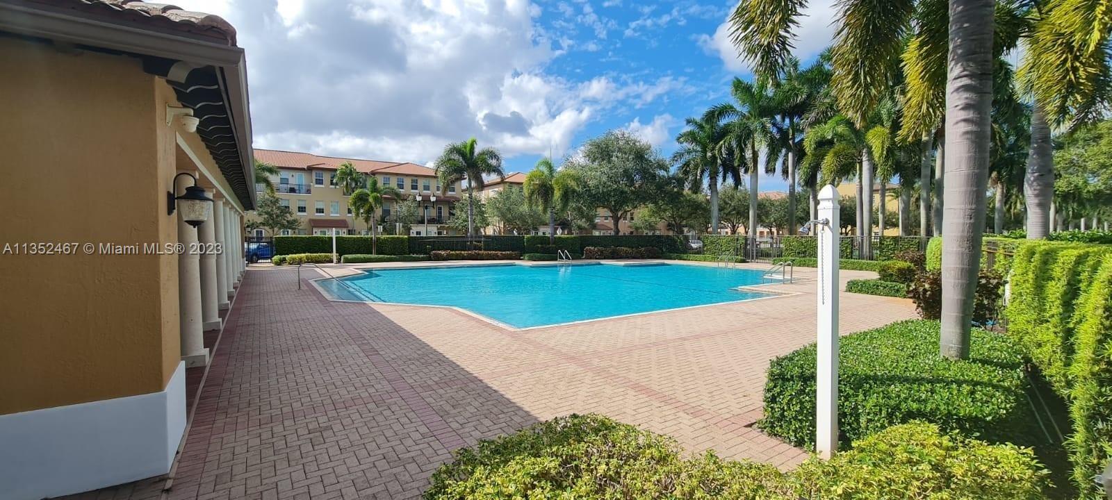 MEADOW PINES - Residential