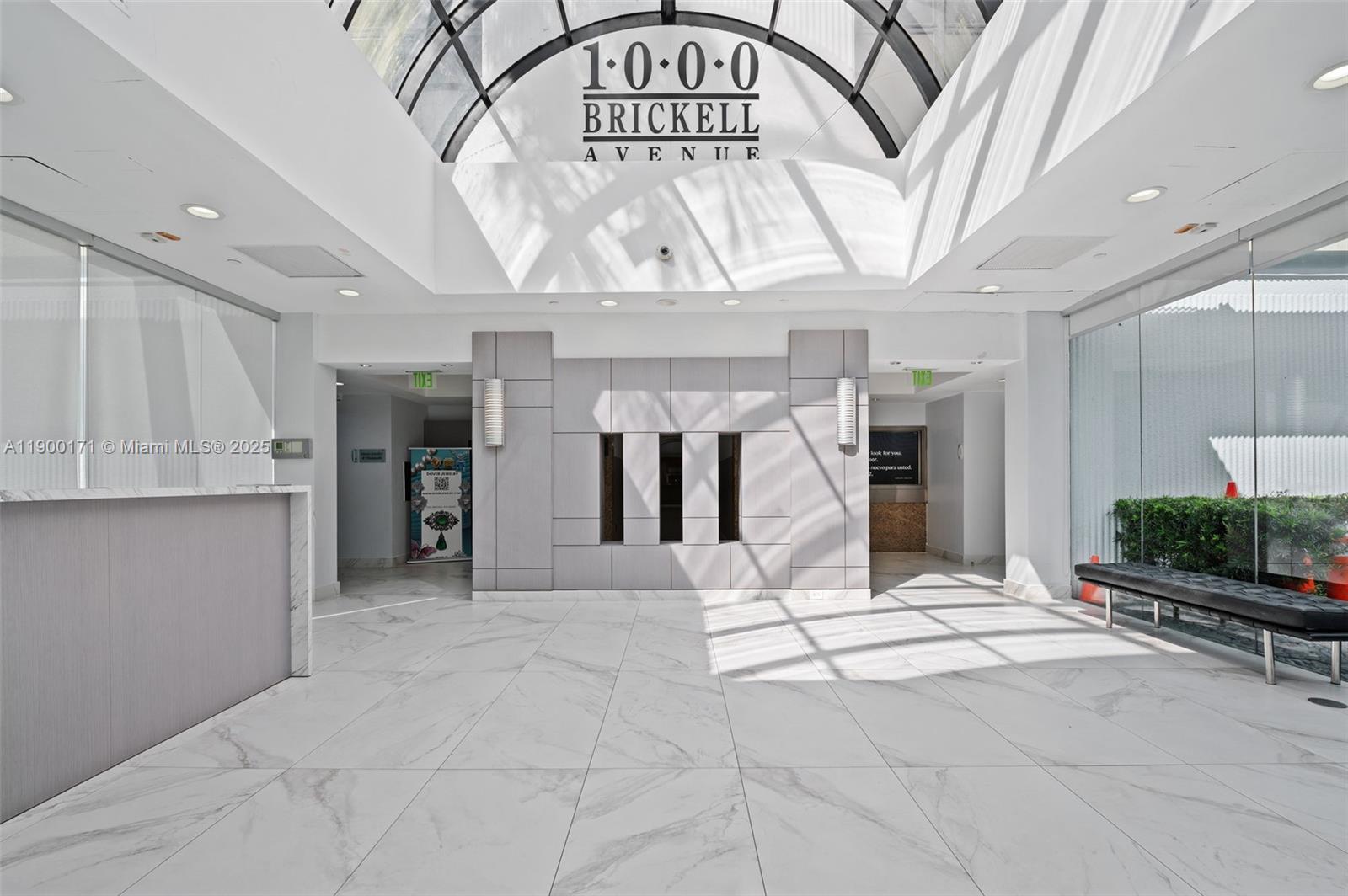 1000 Brickell Ave 1100