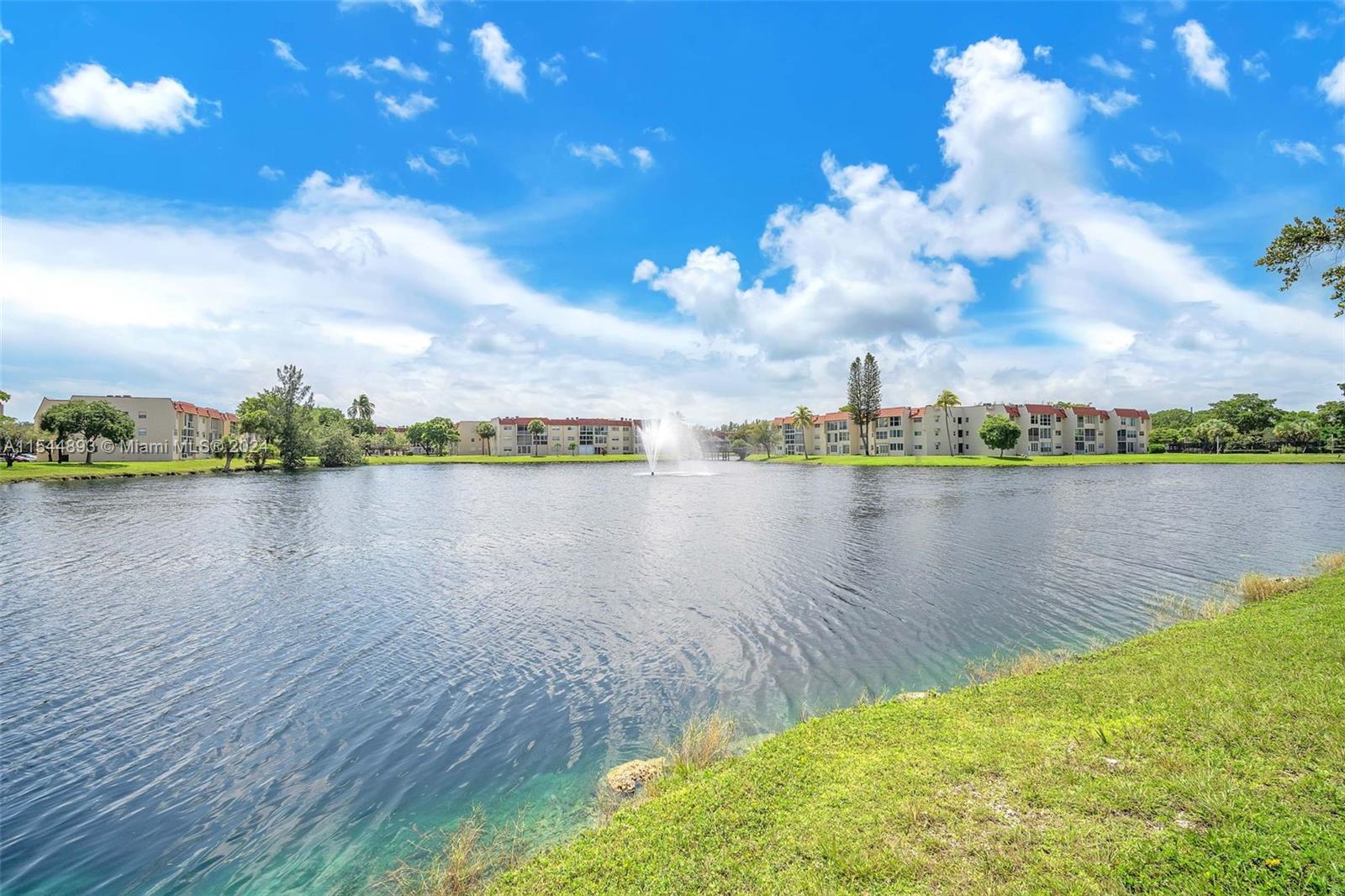 SUNRISE LAKES 28 CONDO - Residential