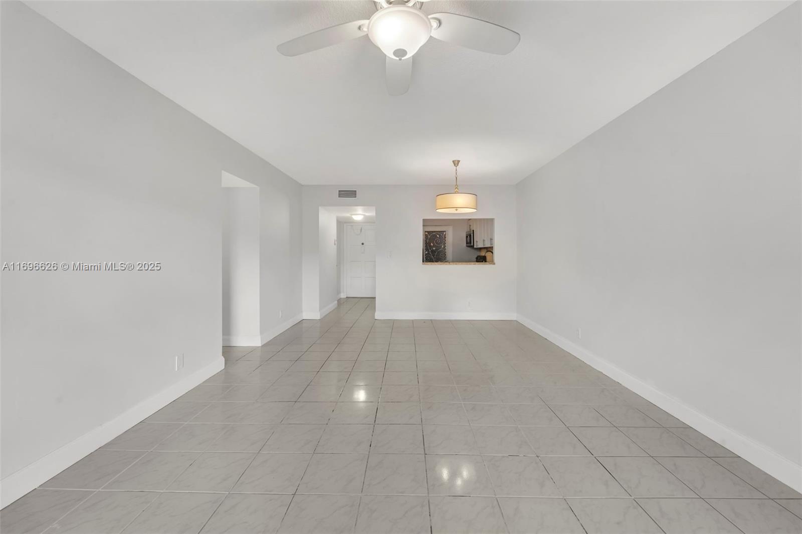 HILLCREST COUNTRY CLUB CO - Residential