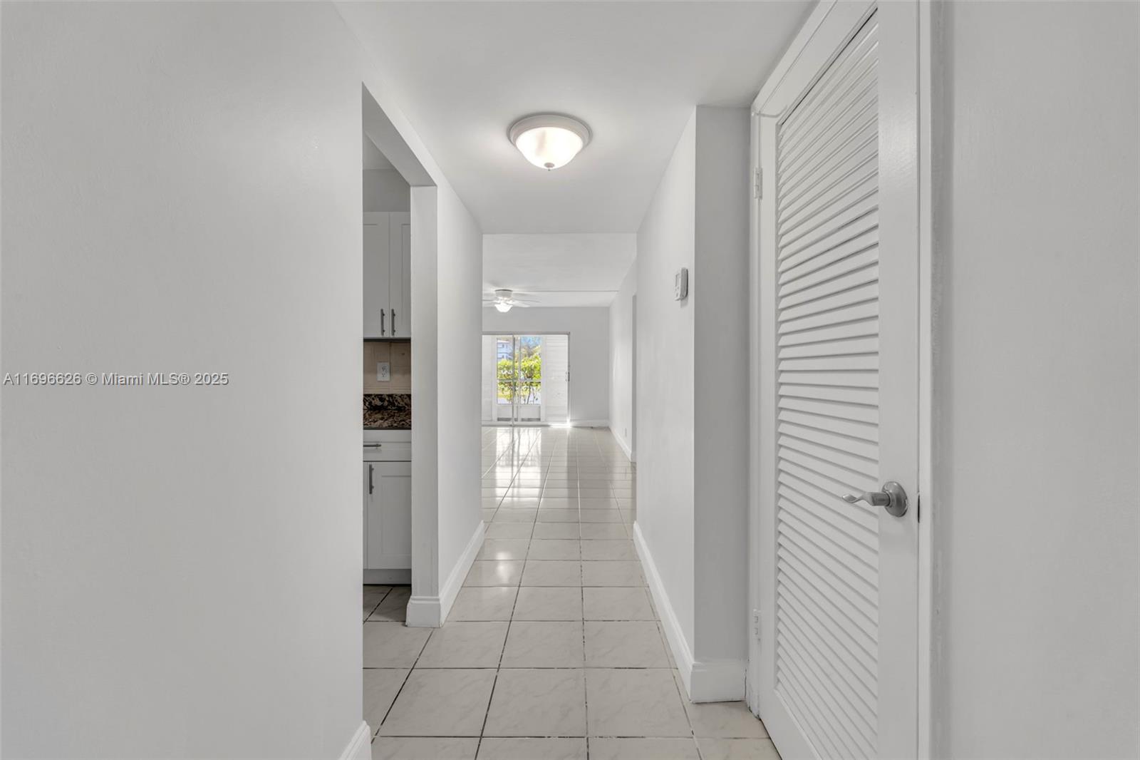 HILLCREST COUNTRY CLUB CO - Residential