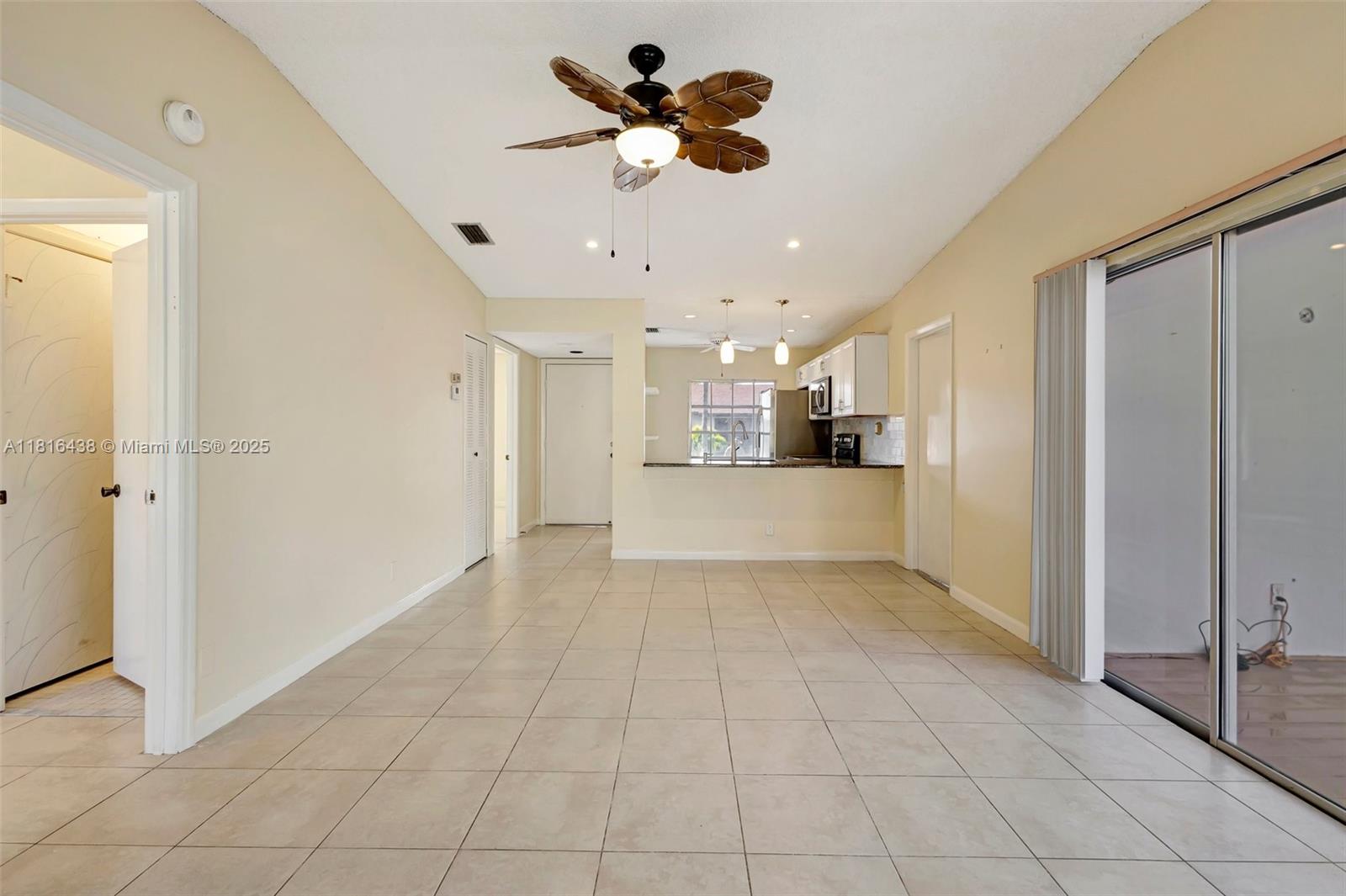 KINGS POINT 13 - Residential