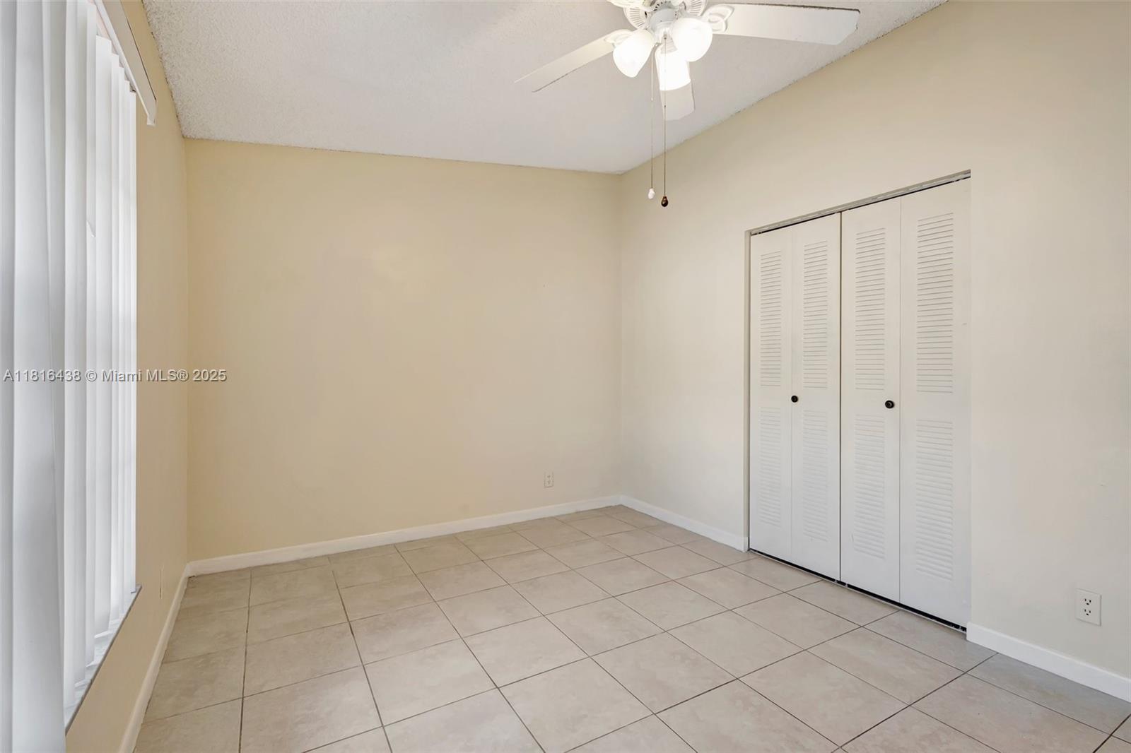 KINGS POINT 13 - Residential