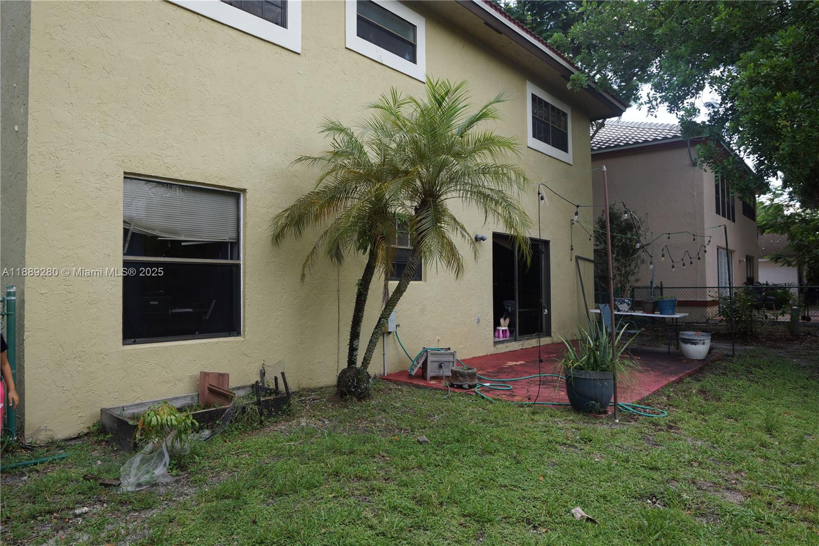 WESTWINDS ON THE GREEN WI - Residential Lease