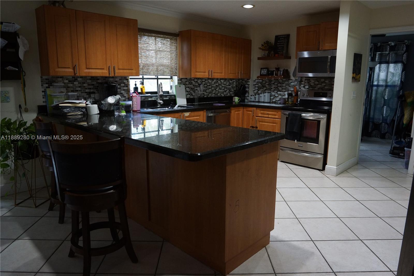 WESTWINDS ON THE GREEN WI - Residential Lease