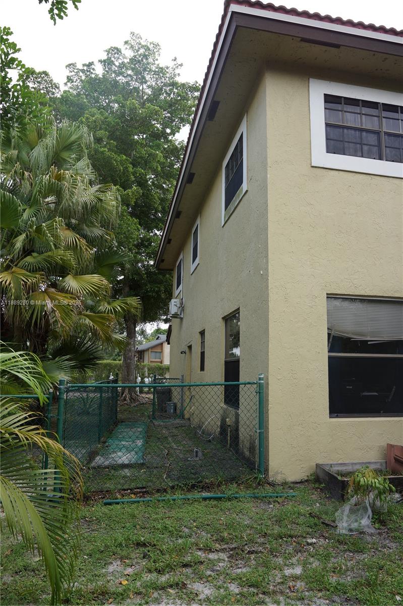 WESTWINDS ON THE GREEN WI - Residential Lease