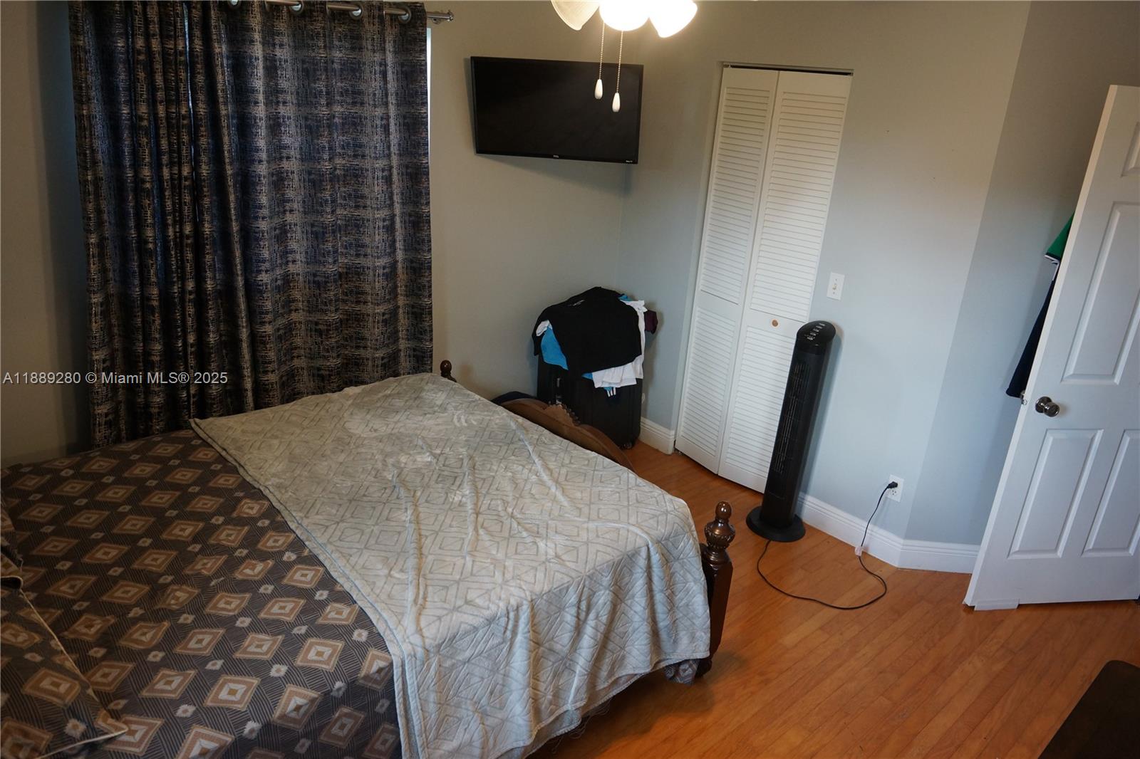 WESTWINDS ON THE GREEN WI - Residential Lease