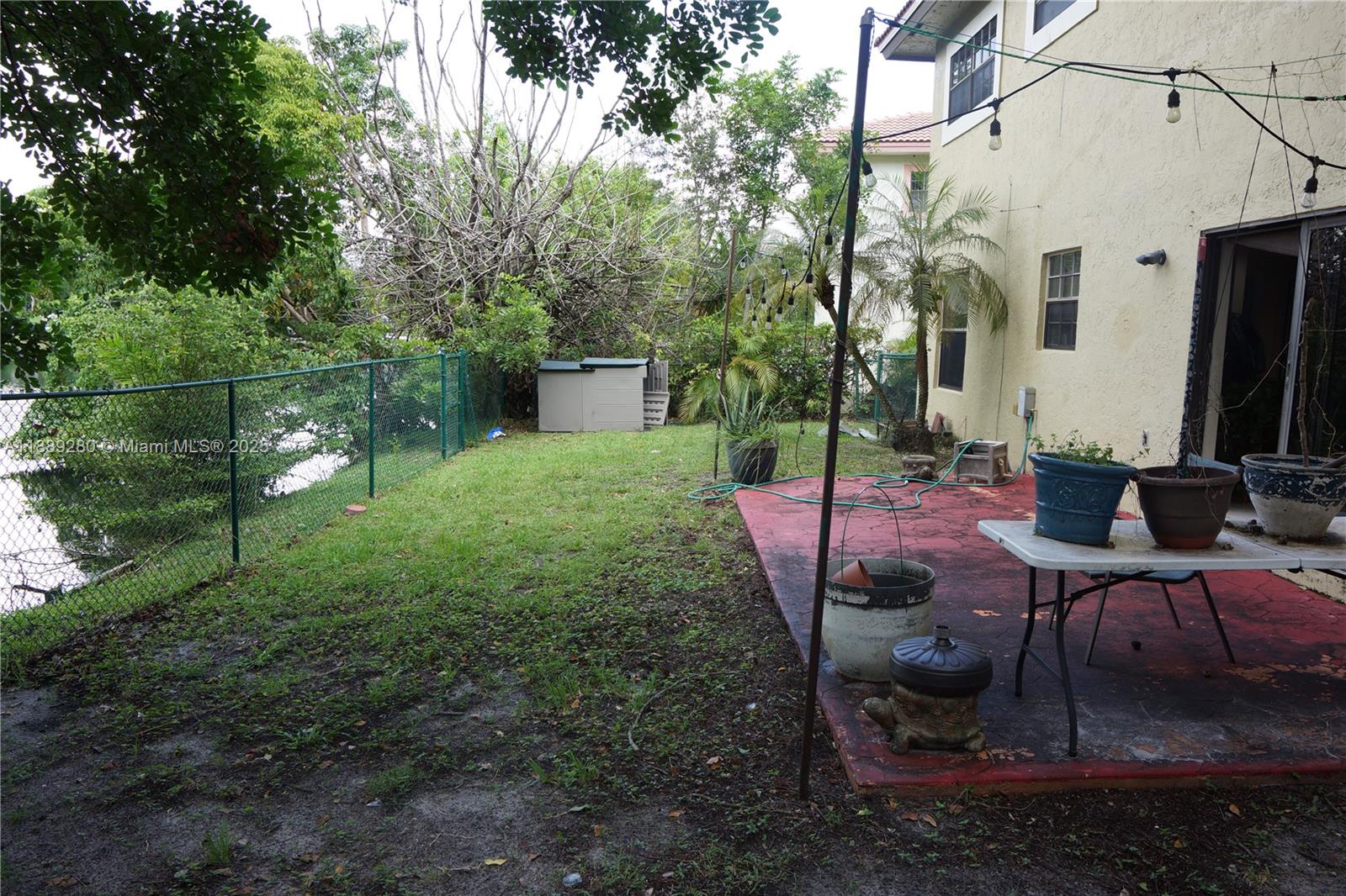 WESTWINDS ON THE GREEN WI - Residential Lease