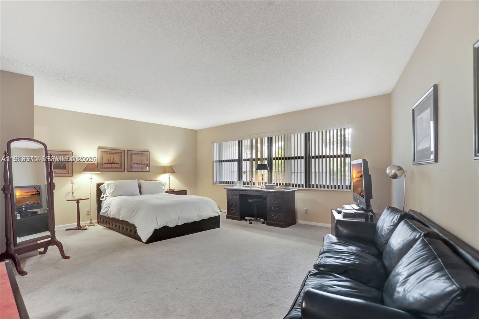 HAMPTON BEACH CLUB CONDO - Residential