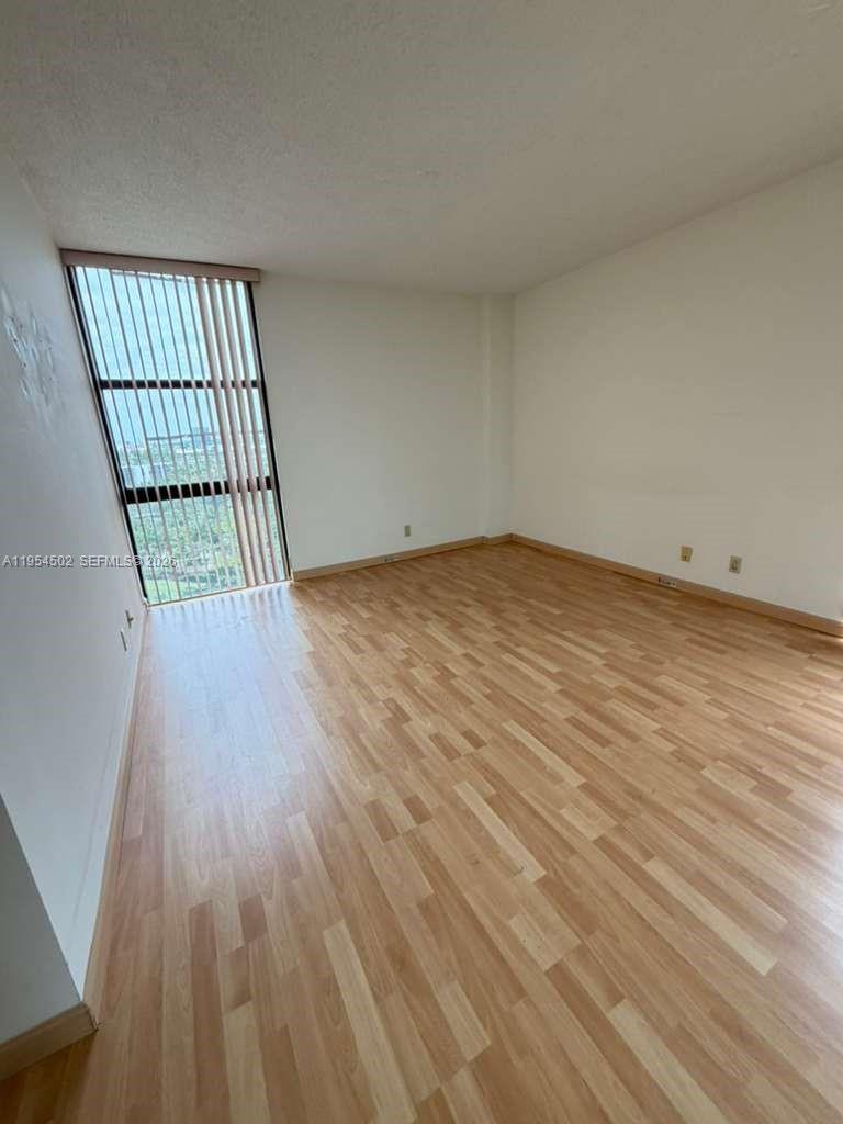 CORONADO CONDO TOWER I - Residential