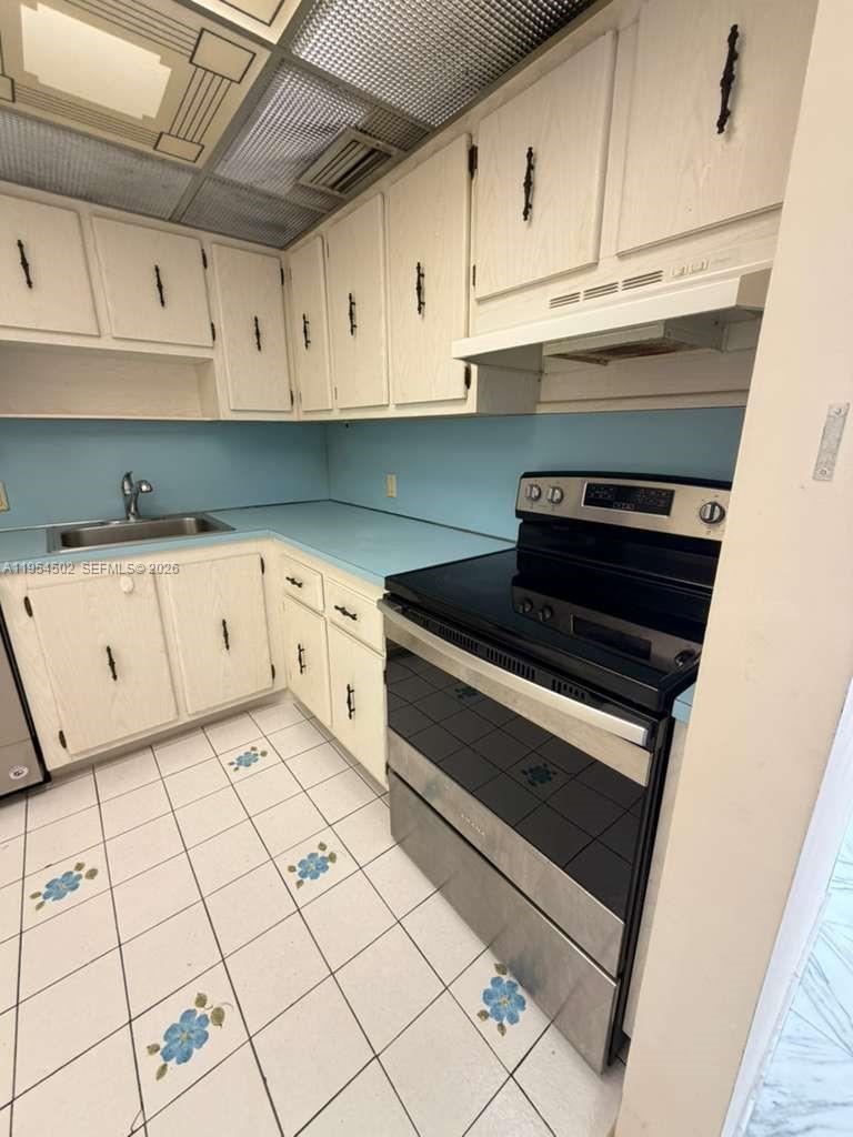 CORONADO CONDO TOWER I - Residential