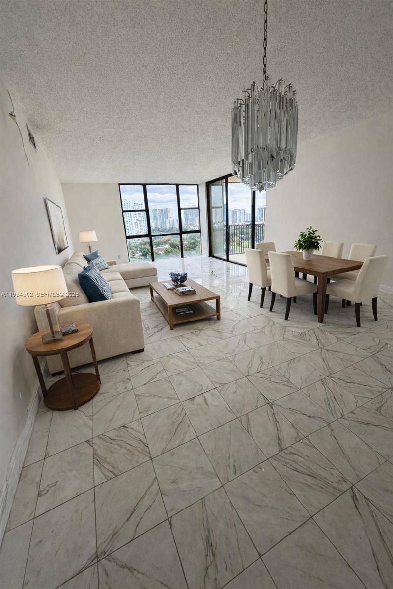 20379 W Country Club Dr 1433