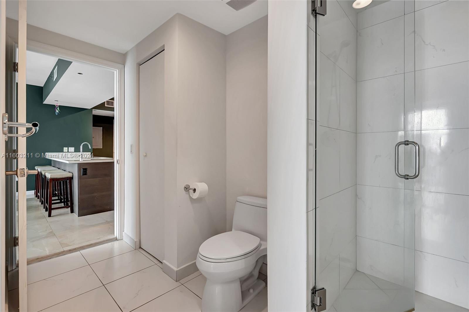 500 BRICKELL WEST CONDO - Residential