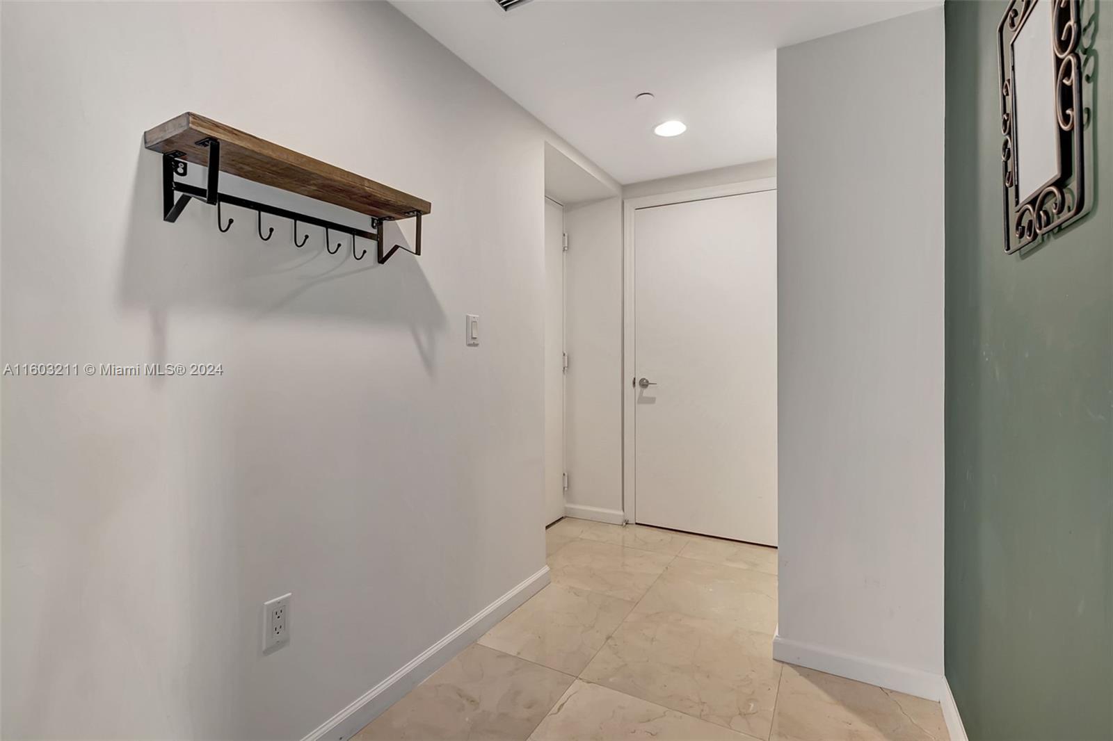 500 BRICKELL WEST CONDO - Residential