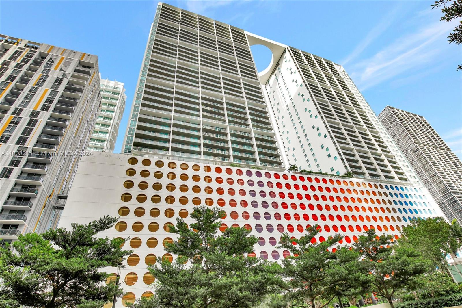 500 BRICKELL WEST CONDO - Residential