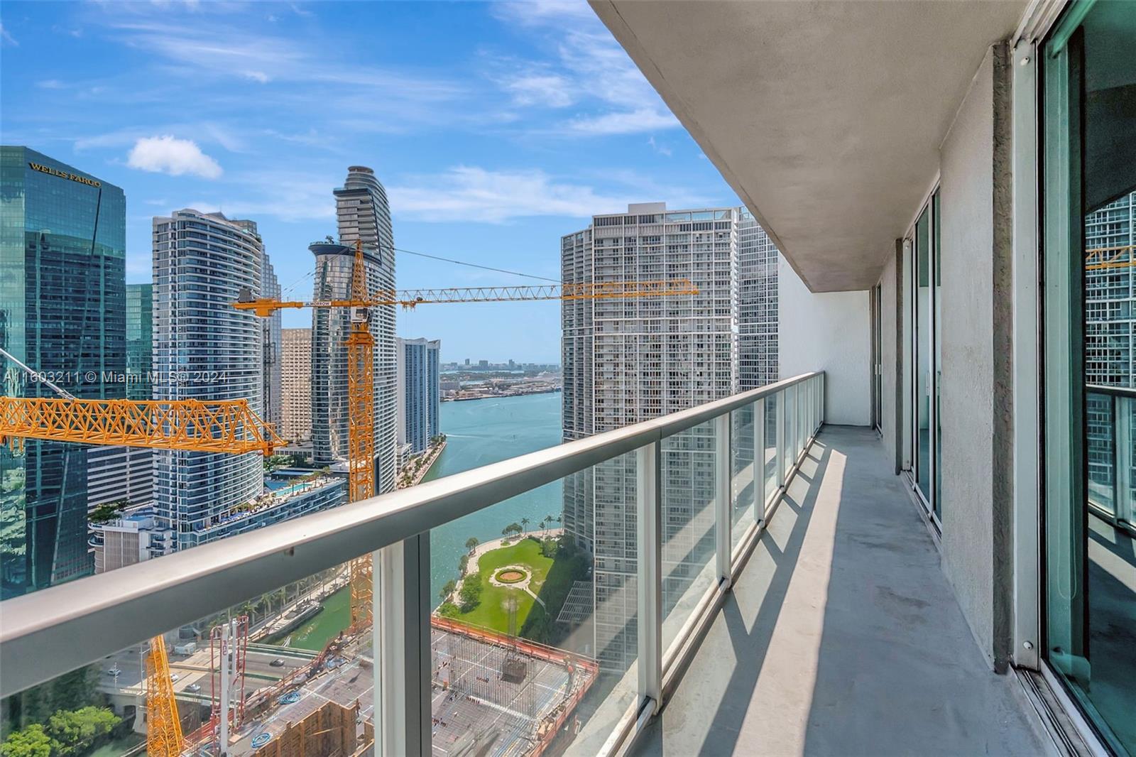 500 BRICKELL WEST CONDO - Residential