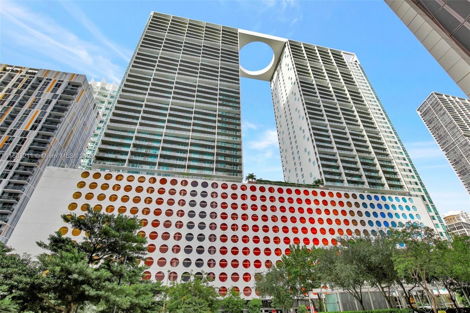 500 BRICKELL WEST CONDO - Residential