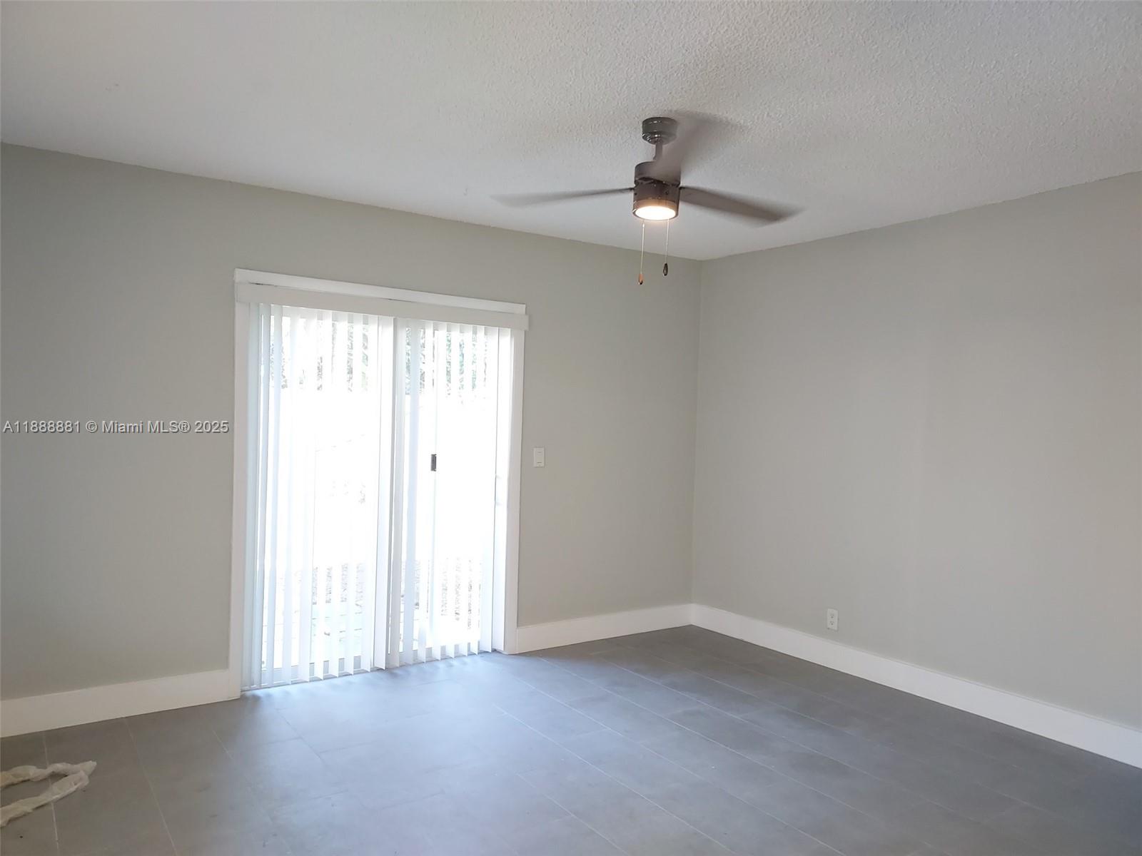 RIVERSIDE ADD AMEN PLAT - Residential Lease