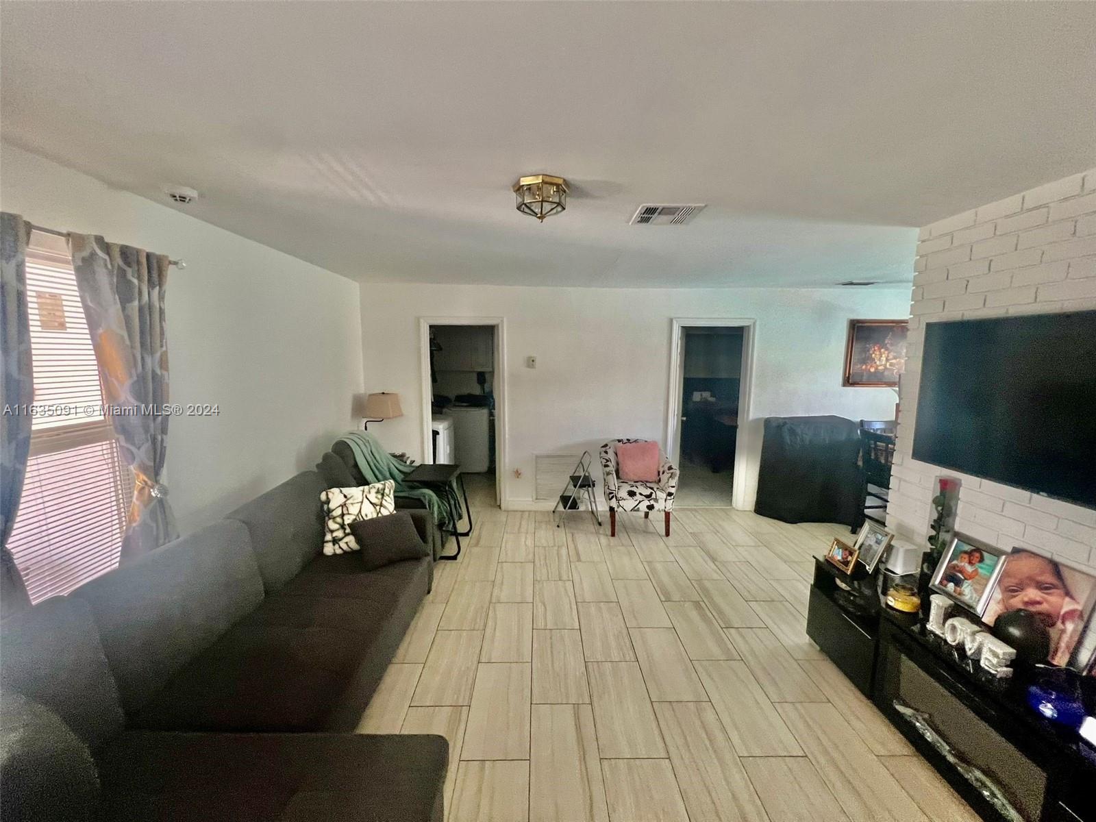 MIRAMAR SEC 13 - Residential
