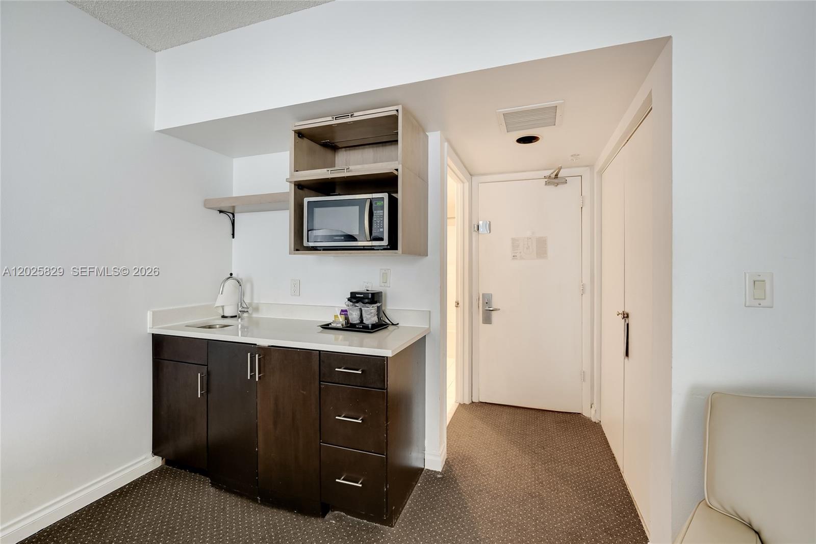 OCEAN POINT BEACH CLUB CO - Residential