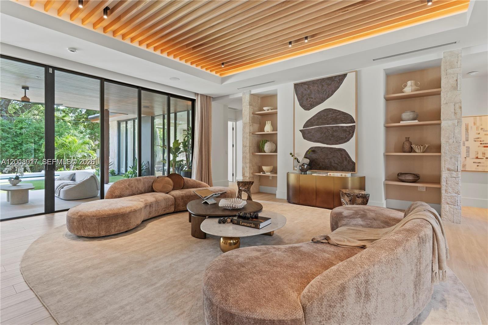 KENDAL PINES - Residential