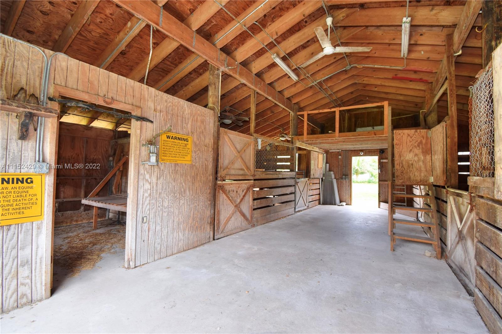 ROLLLING OAKS ESTATES - Residential