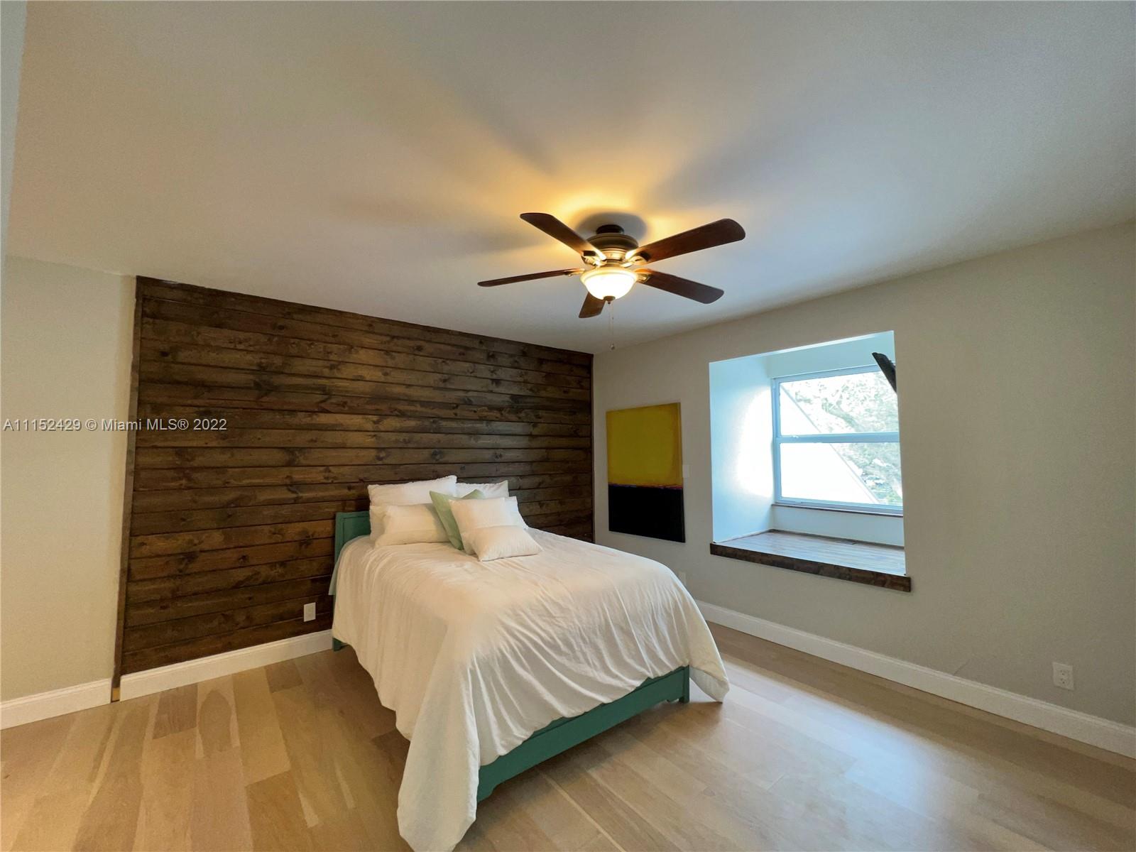 ROLLLING OAKS ESTATES - Residential