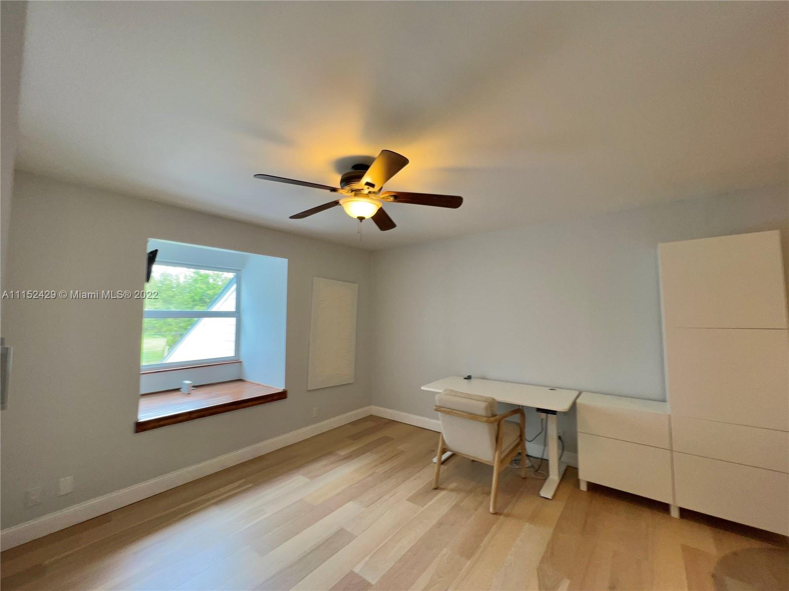 ROLLLING OAKS ESTATES - Residential