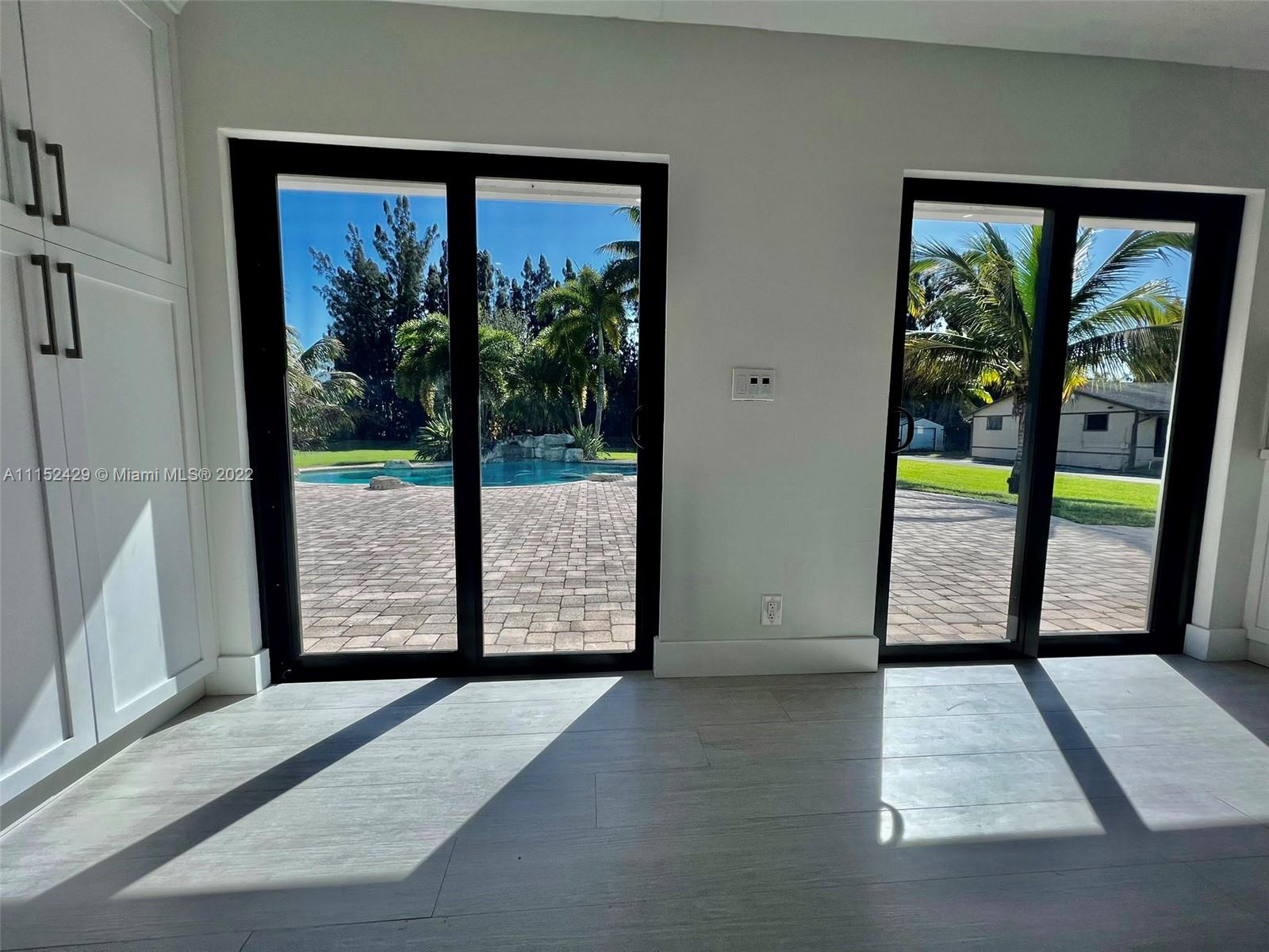 ROLLLING OAKS ESTATES - Residential