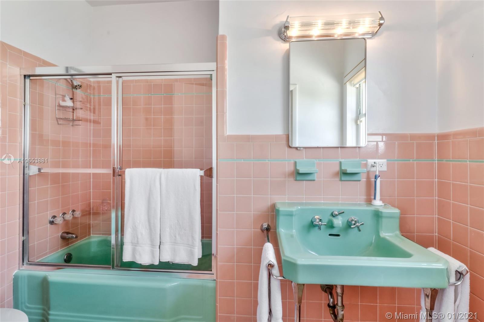 LAKE VIEW SUB - Residential