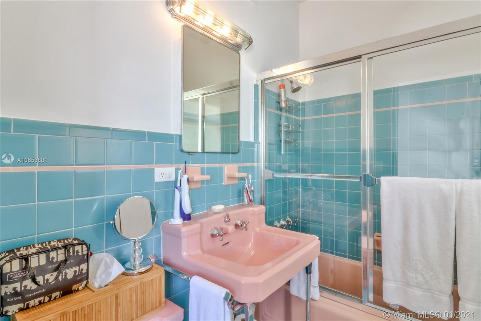 LAKE VIEW SUB - Residential