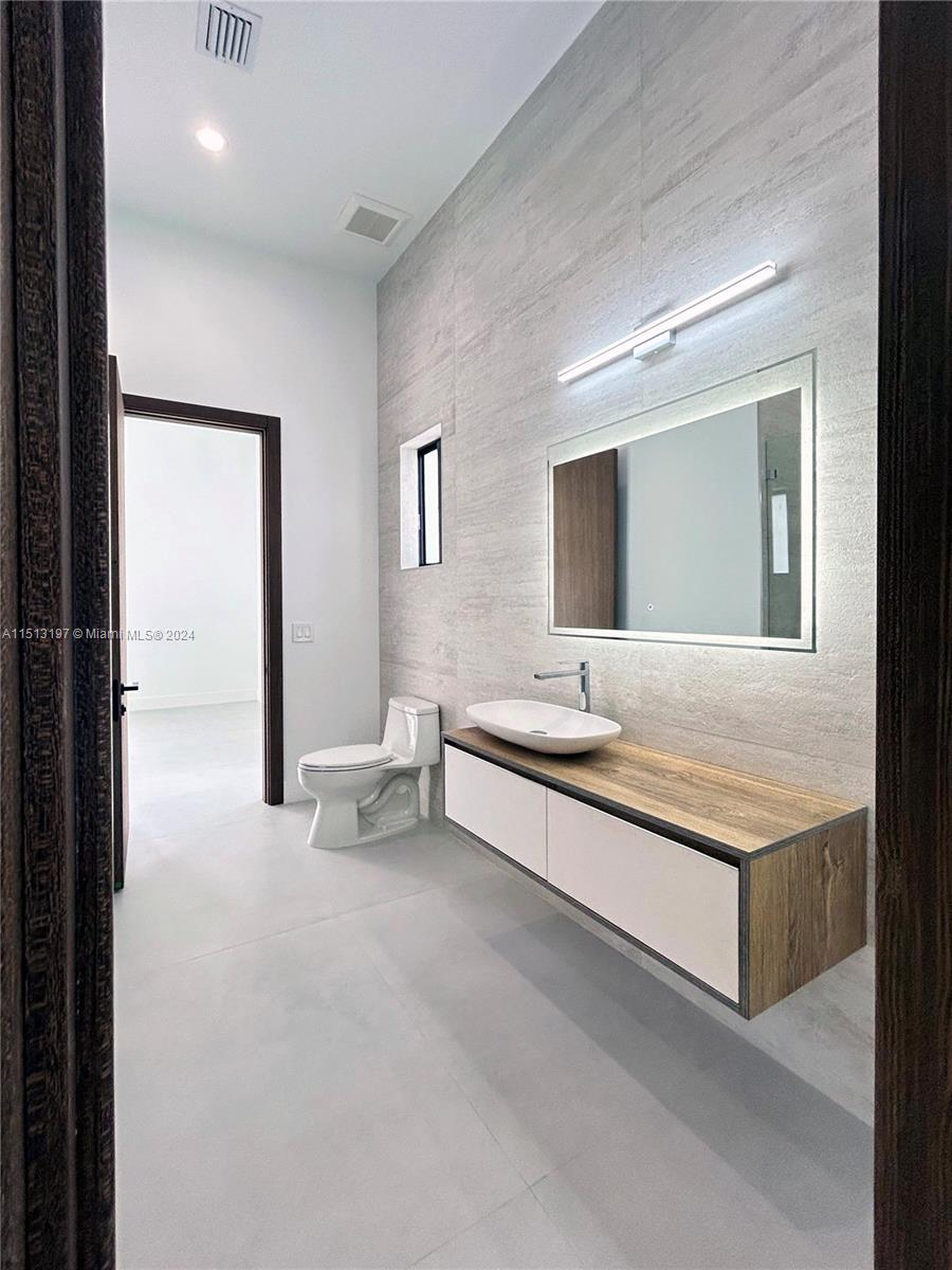 GLADEWIND ESTATES - Residential