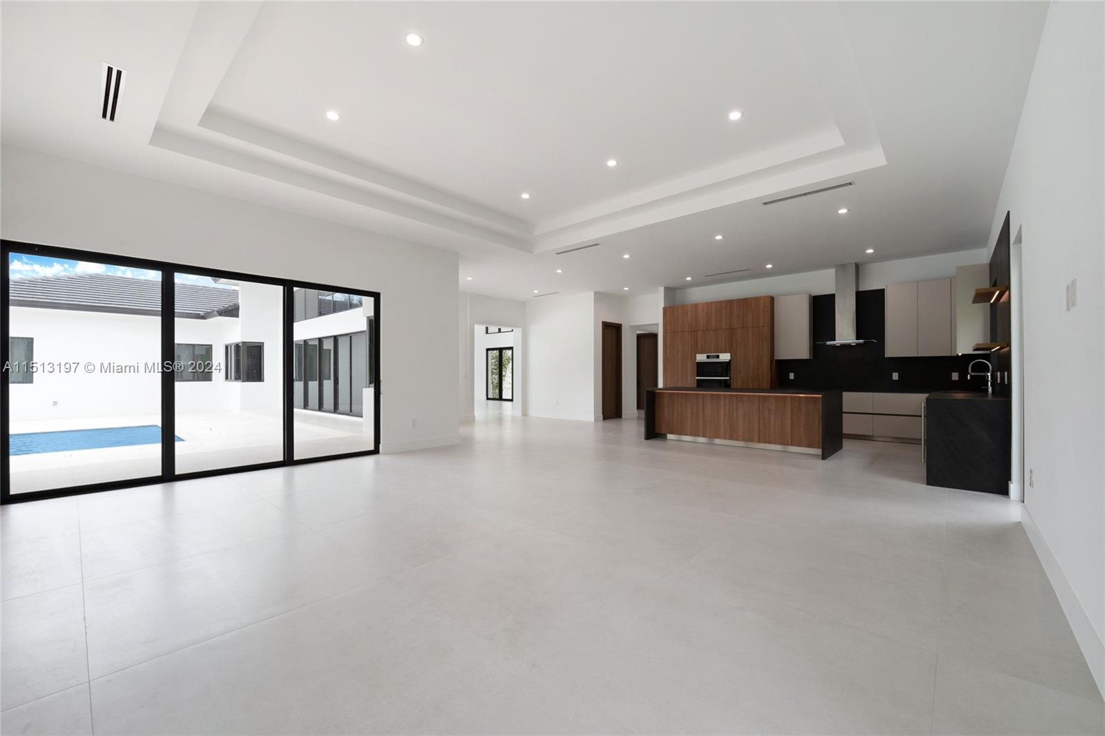 GLADEWIND ESTATES - Residential