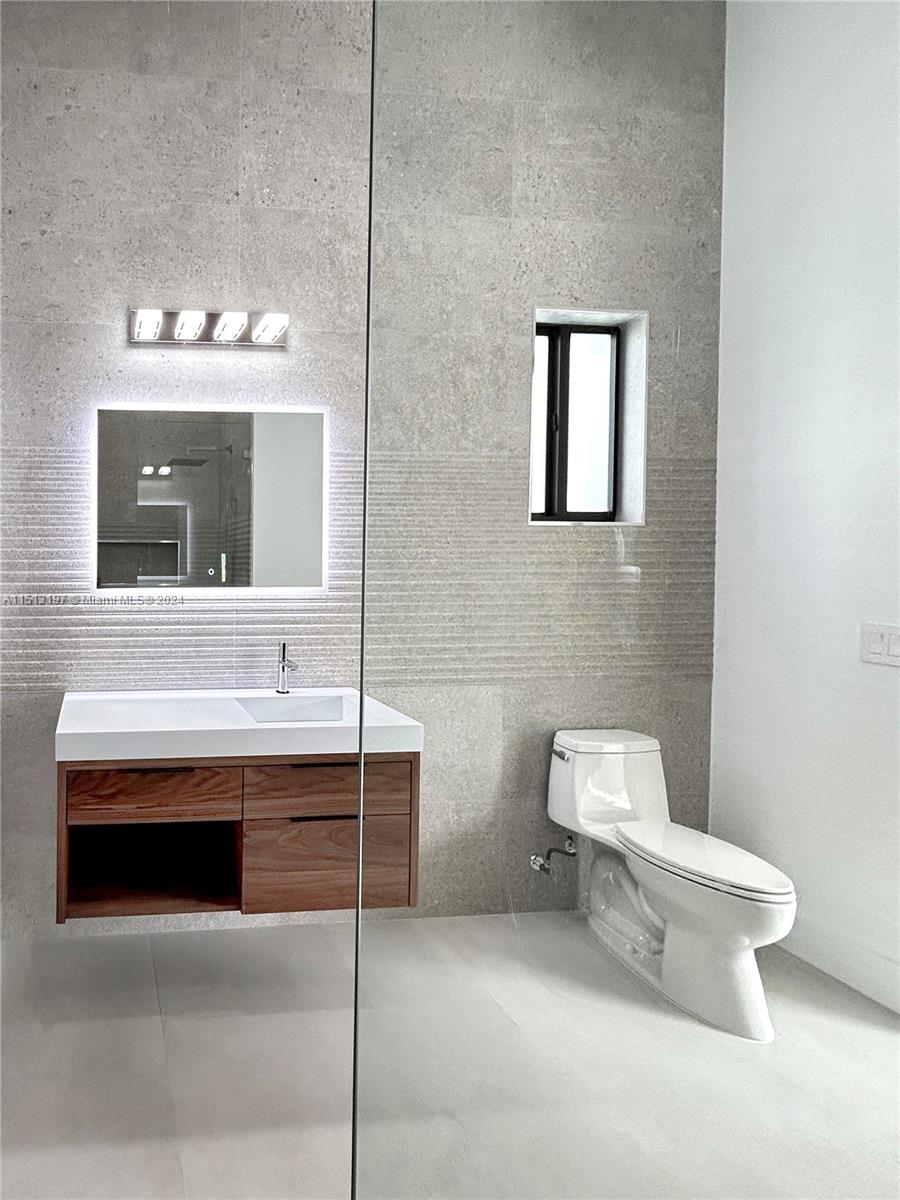 GLADEWIND ESTATES - Residential