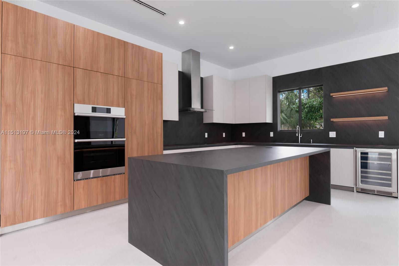 GLADEWIND ESTATES - Residential