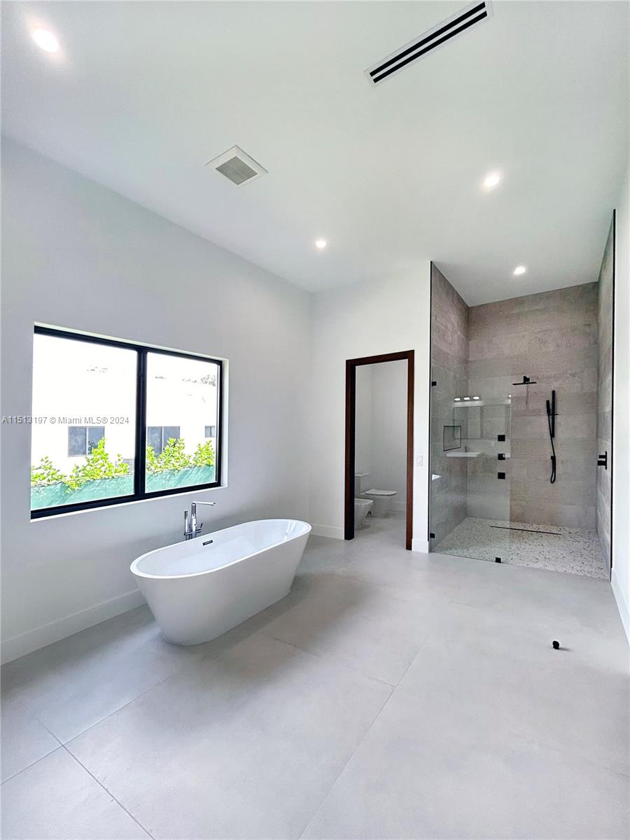 GLADEWIND ESTATES - Residential