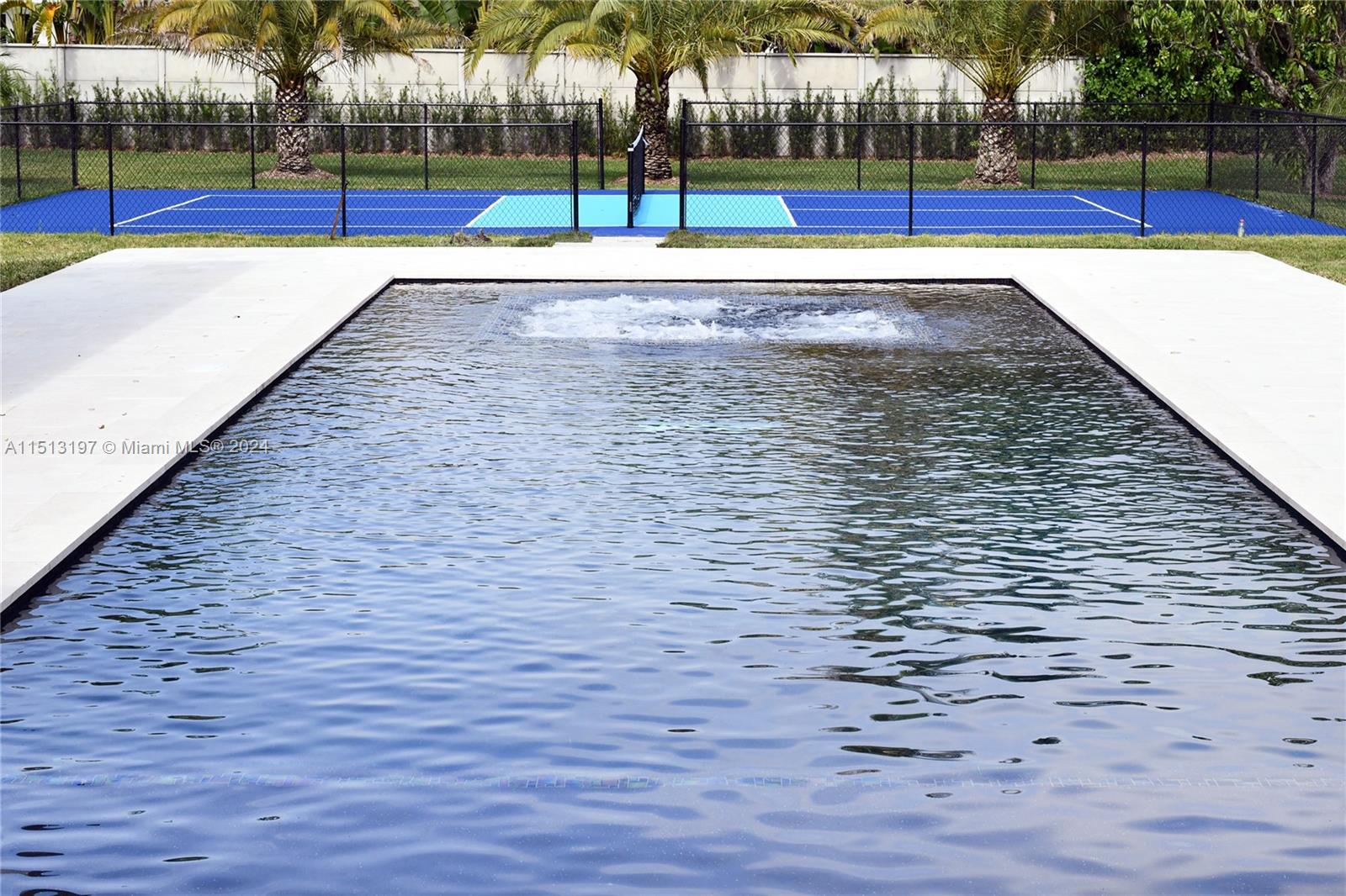 GLADEWIND ESTATES - Residential