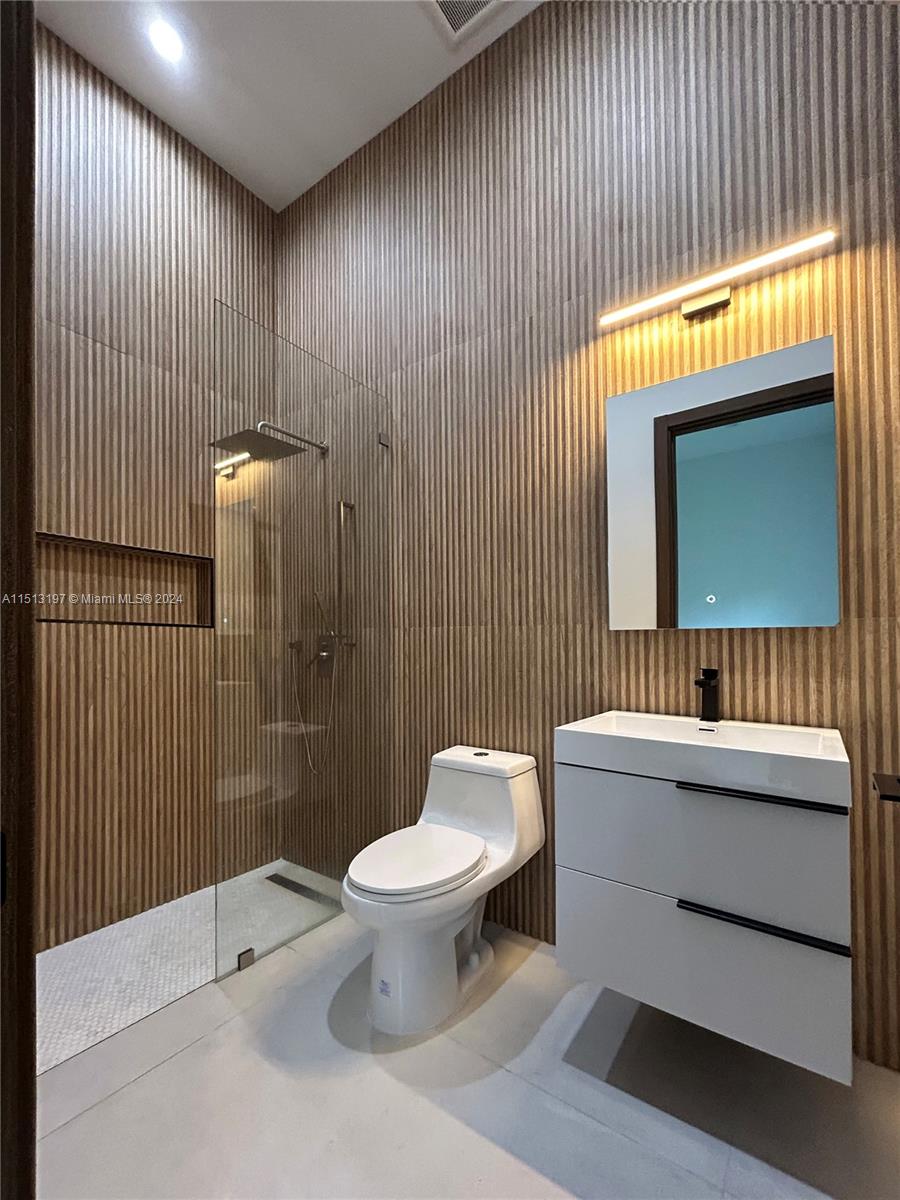 GLADEWIND ESTATES - Residential