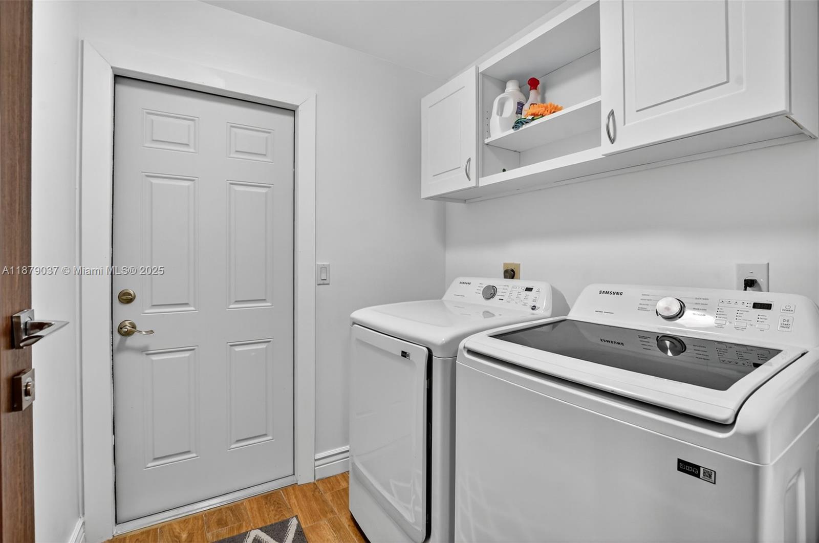 PARAISO - Residential